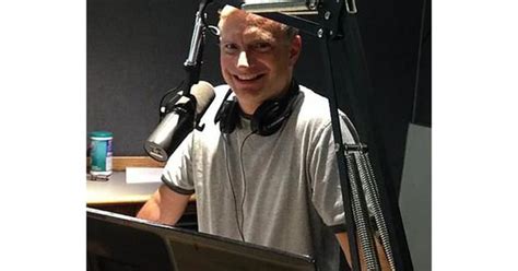 Chris Chandler named new morning host on WSB radio, taking。